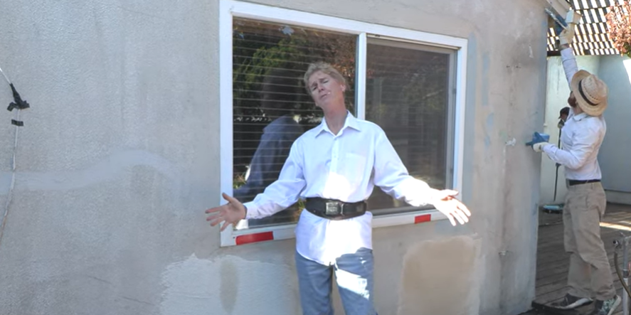 Comapring Pensulata Vs Stucco each have clear strengths. Pensulata offers a smooth finish, easy application, and lower cost. It fits indoor and mild climates best. Stucco provides a tough, textured surface, ideal for outdoors and harsh climates.