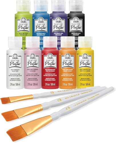 Best Paint for Plastic Christmas Ornaments